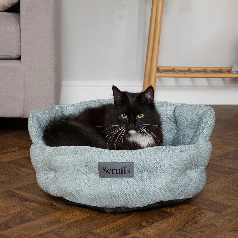 Boucle cat bed